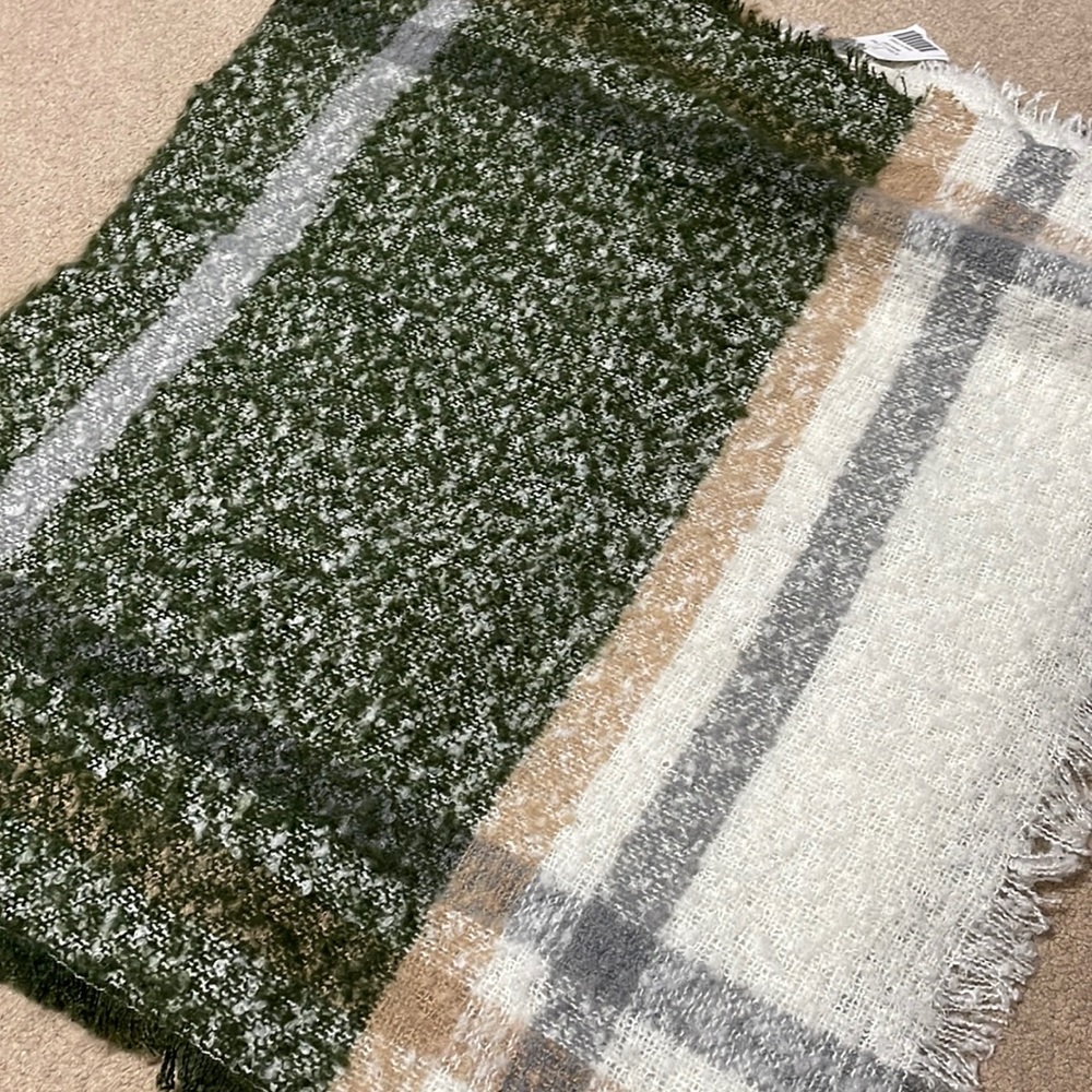Shawl/scarf